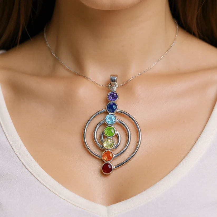 7 Chakra Pendant in 925 Sterling Silver – Balance • Healing • Energy Alignment